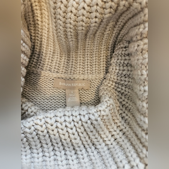 Banana Republic Gray Turtle Neck Chunky Sweater Sz Small - Picture 3 of 6
